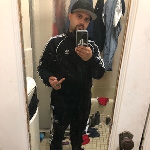 Meet your Posher, James